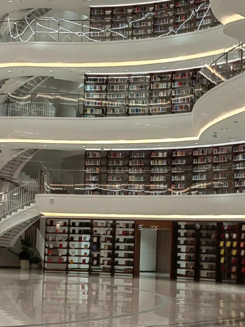 浙江博物館之江文化中心圖書館一樓大廳圖書探秘